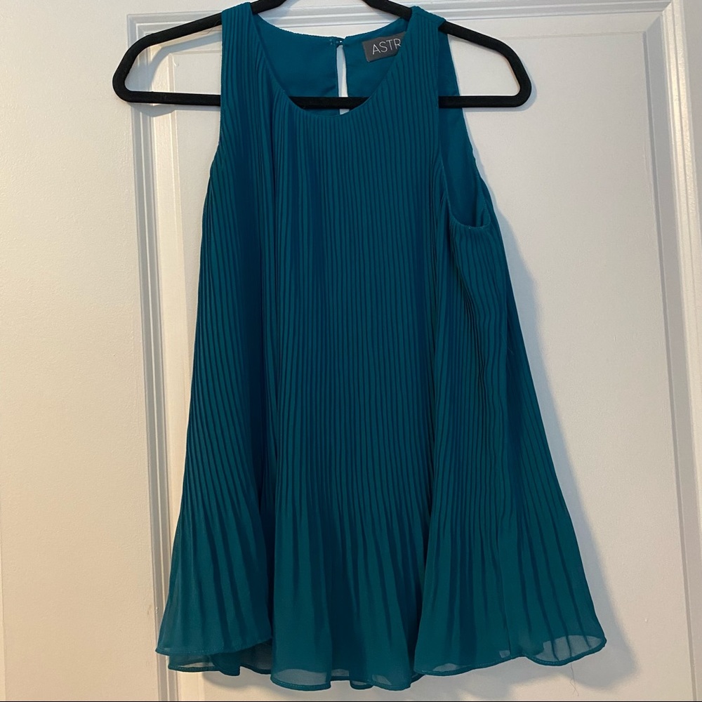 ASTR Green Pleated Tank
